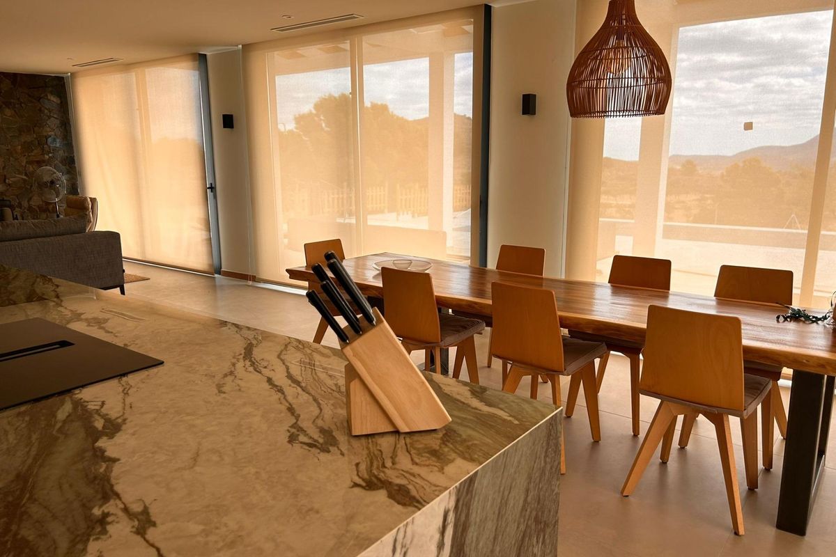 4-Bed Villa Pinoso Pool - Image 17