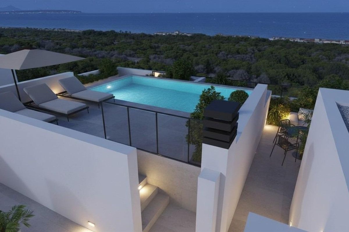 3-Bed Apartment Guardamar Sea Views - Image 9
