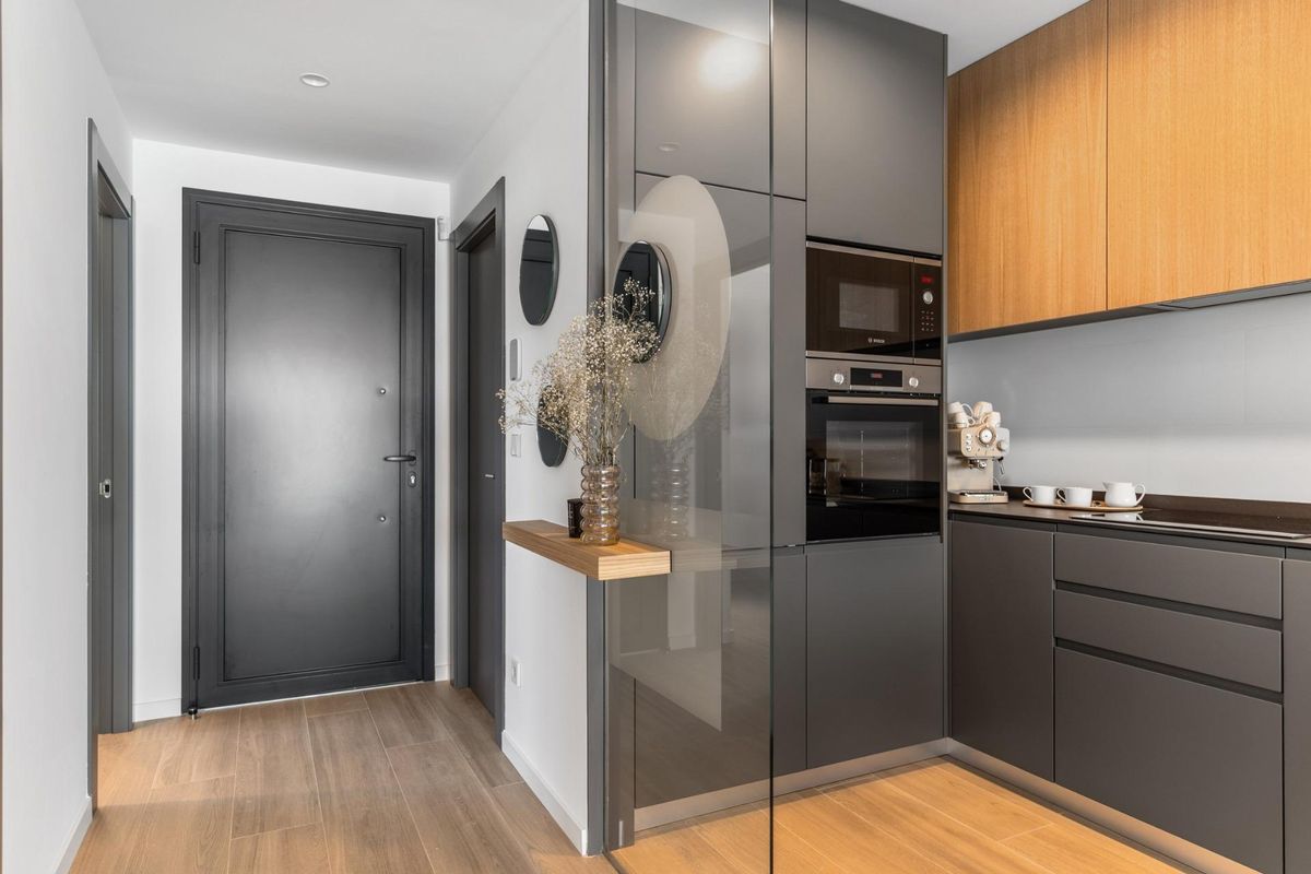 Parkeerplaats bij appartementencomplex Benitachell