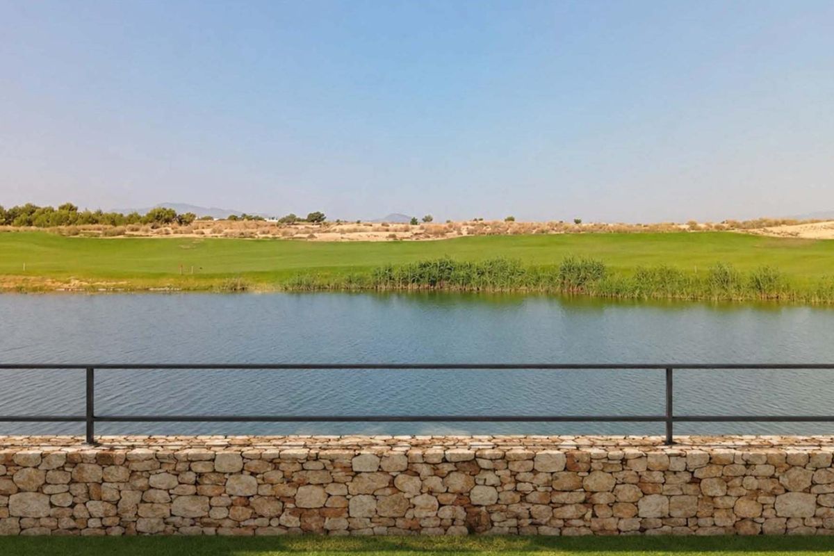 Modern bungaló medencével Alhama