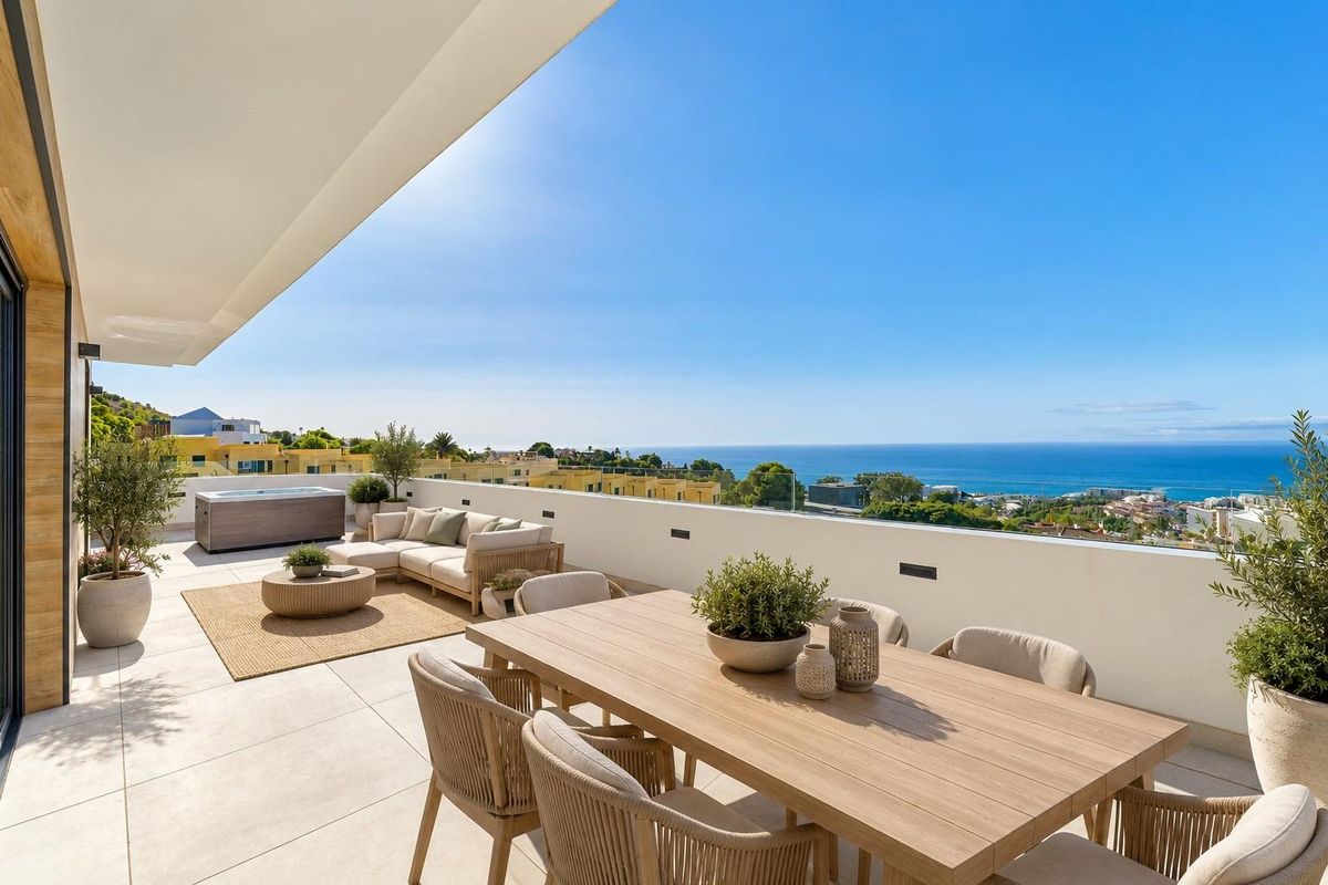 Penthouse Fuengirola tengerre néző terasz