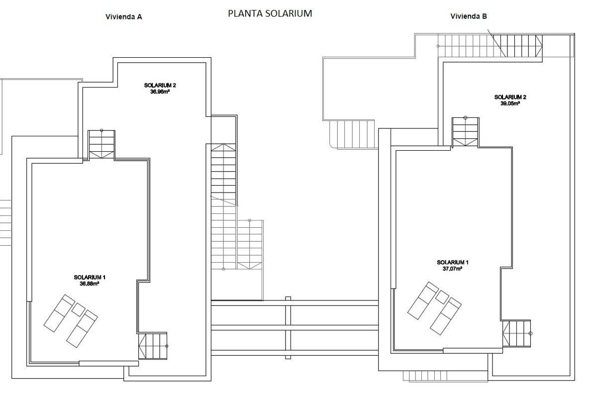 Plattegrond van een 4-slaapkamer villa in Torrevieja, met de indeling van de zonnekamers en buitenruimtes.