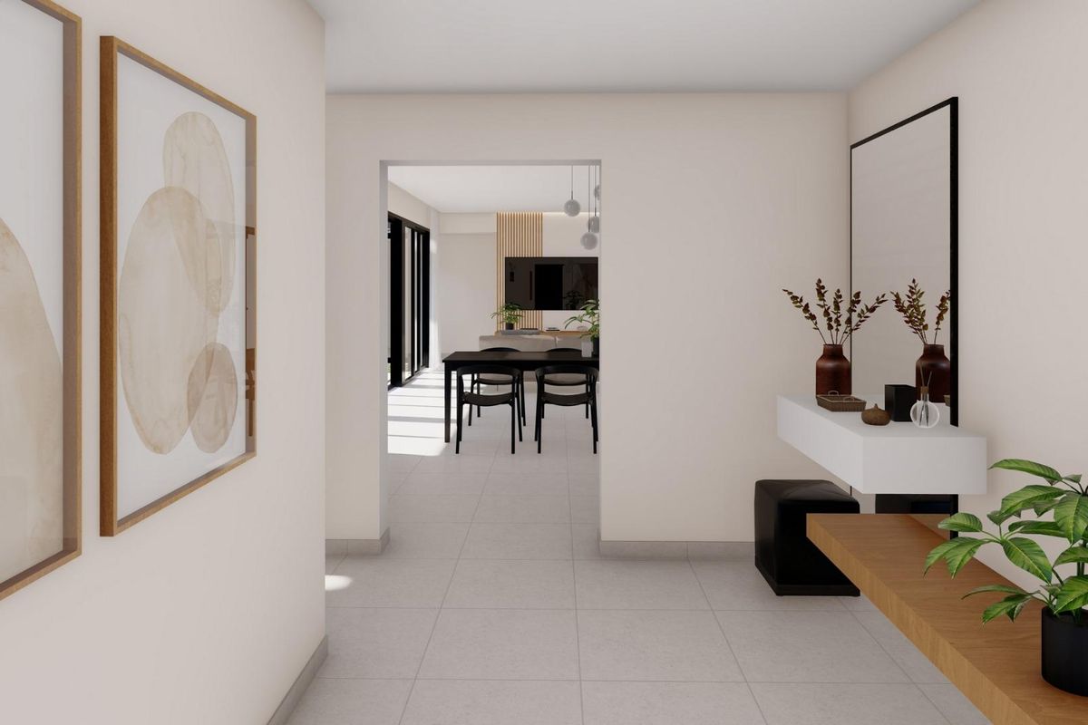 Interieur gang van de villa in Yecla, met moderne decoratie en toegang tot woongebieden.