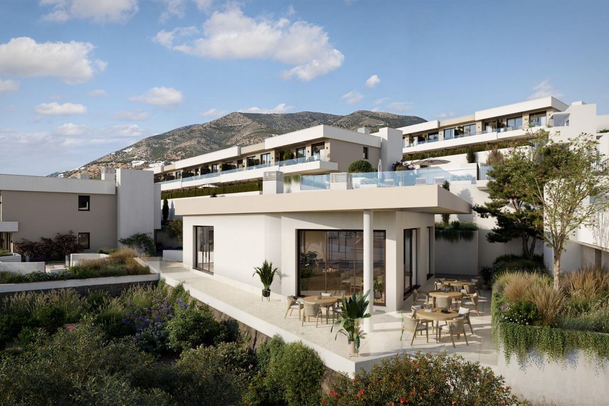 3-Hálószobás Town House Fuengirola Tengerre Néző - Kép 14