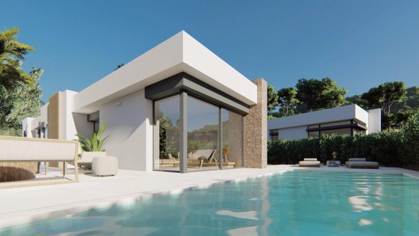 Buitenzicht op een moderne villa met 3 slaapkamers en zwembad in La Manga Club, Costa Calida, omgeven door groen.