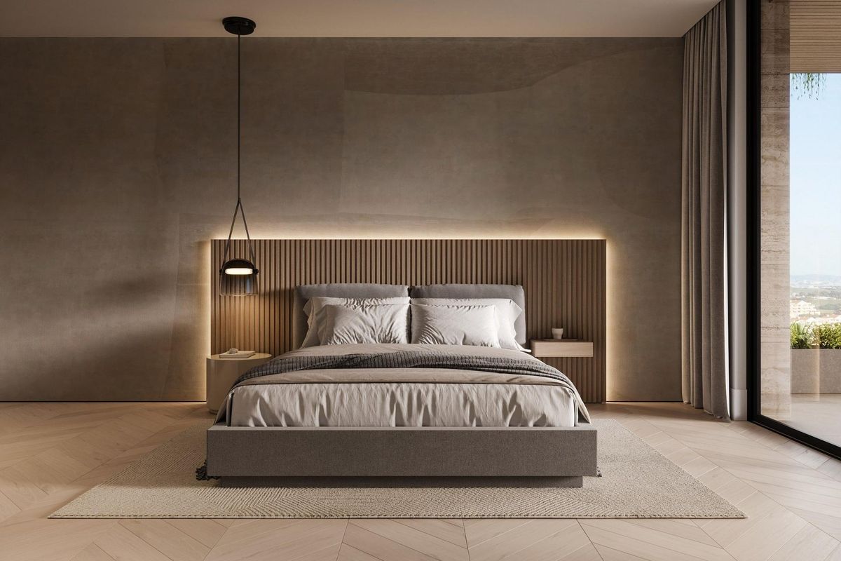 Serene slaapkameromgeving met een minimalistisch ontwerp in een luxe 5-slaapkamer villa in Benahavís, Costa del Sol.