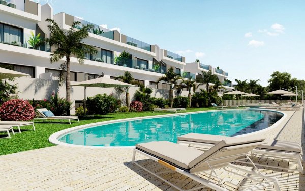 Begane grond appartementcomplex met zwembad en aangelegde tuinen in Torrevieja, Costa Blanca Zuid.