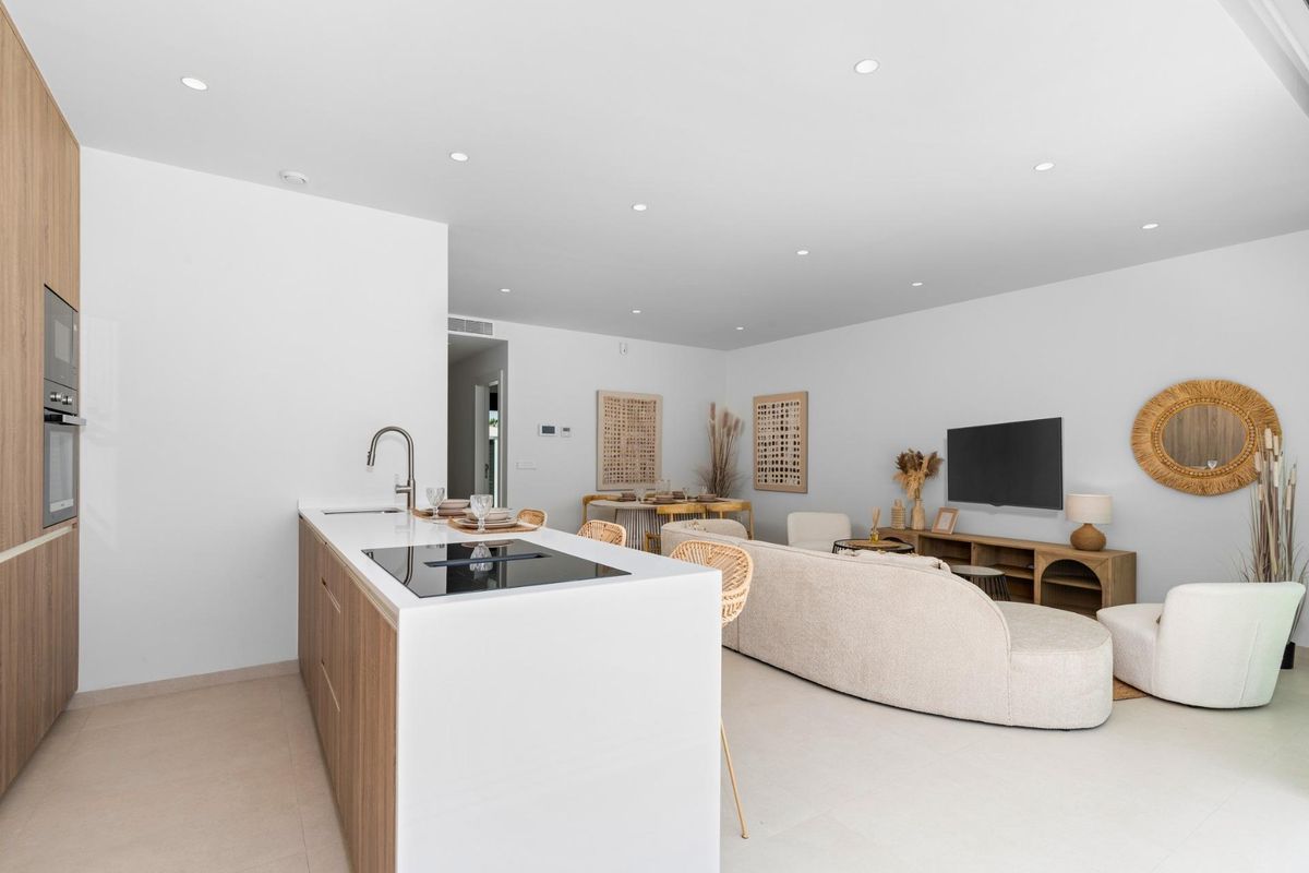 3-Bed Villa Los Alcazares Pool - Image 19