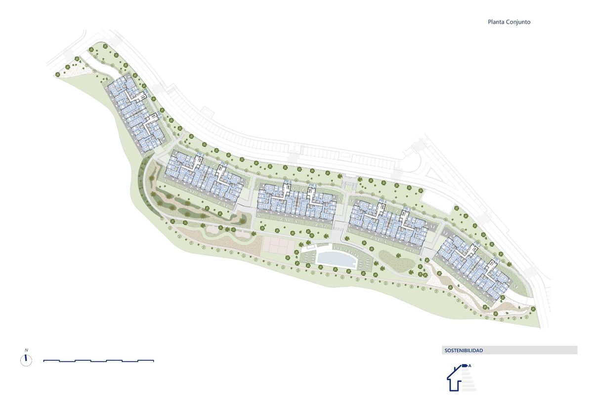 Plattegrond van een wooncomplex in Estepona, met de indeling van appartementen en voorzieningen.