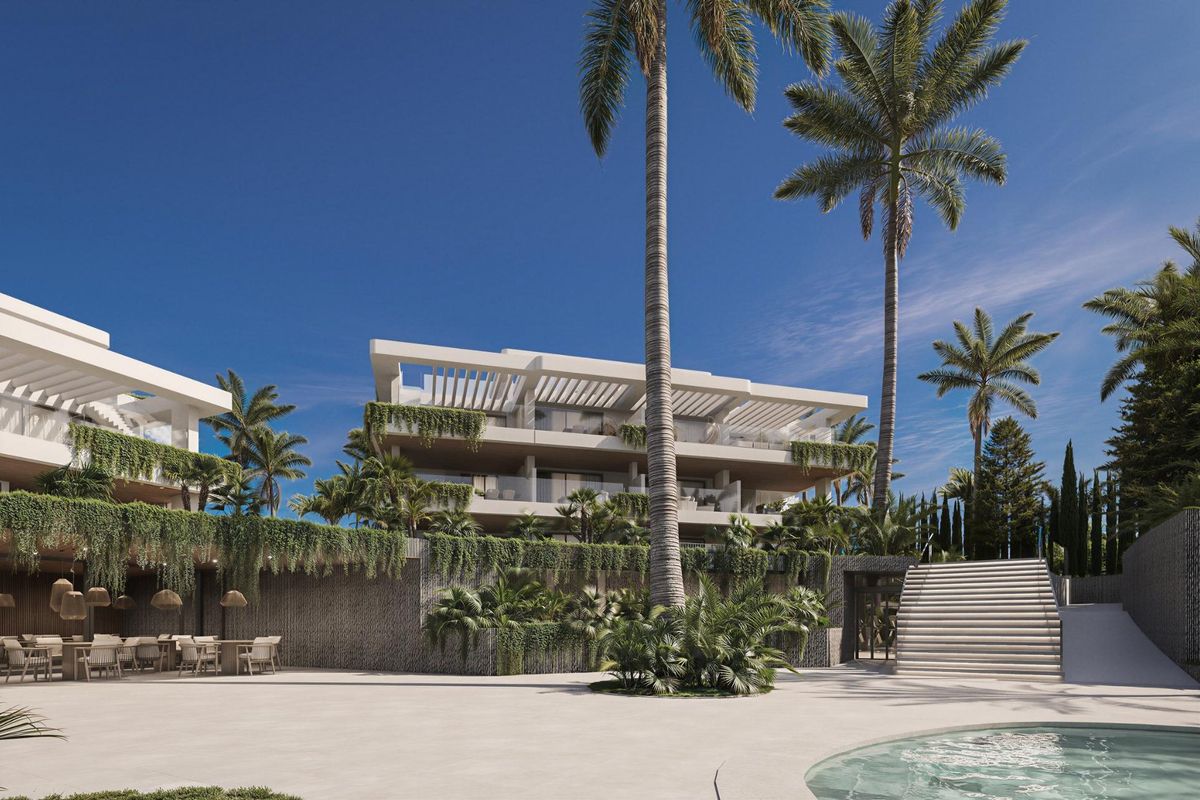 Zicht op El Padron-strand vanuit Estepona penthouse