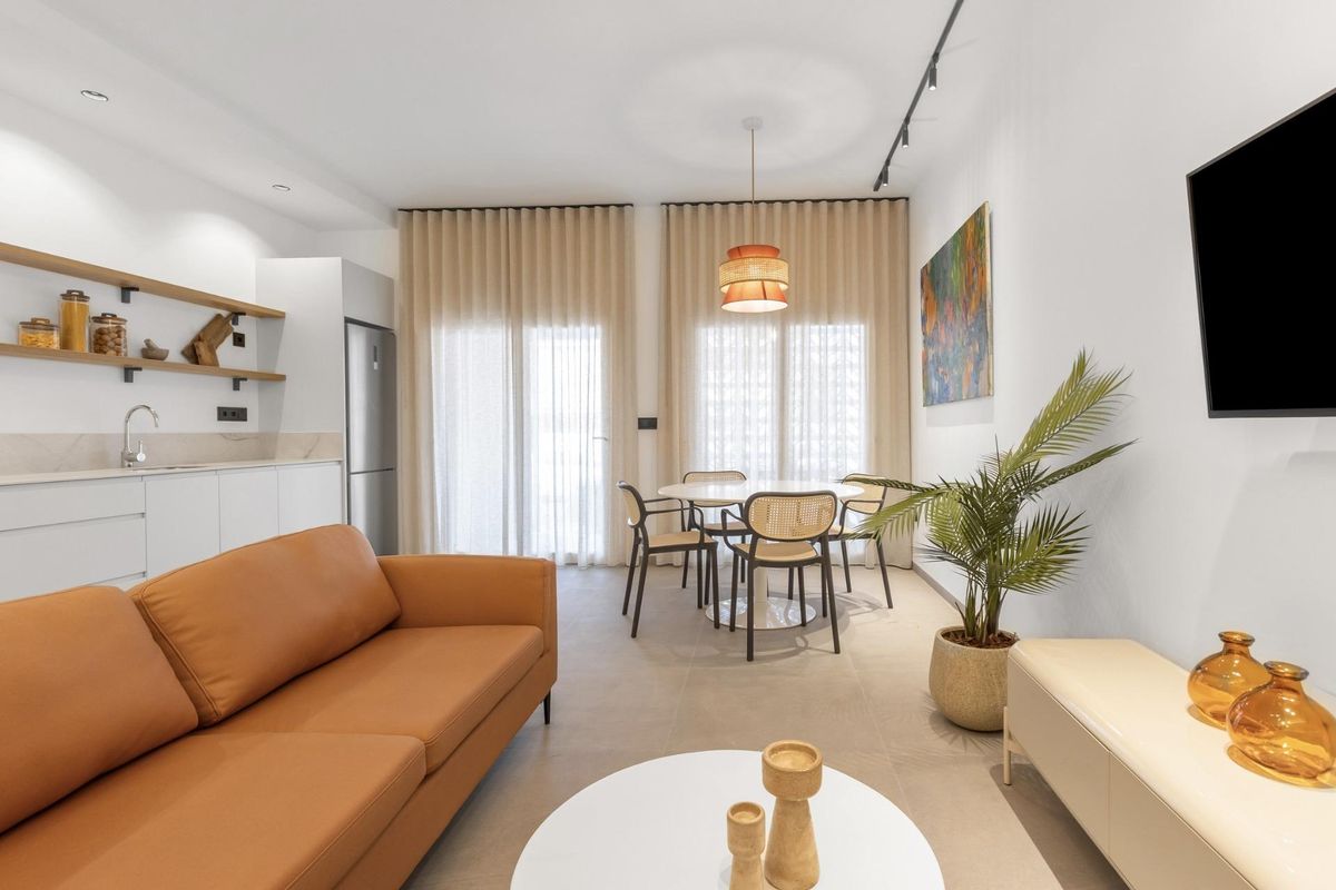 Modern, új építésű apartmanok csak 150 m-re a tengertől Torrevieja városában