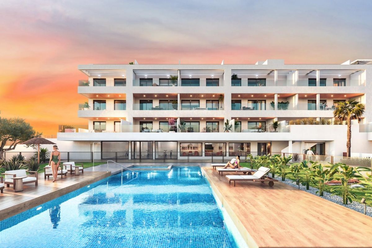 Communal pool area of Torrevieja penthouse complex