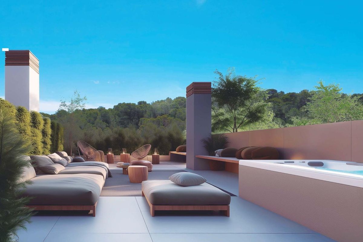 Luxe terras met zithoek en jacuzzi bij een penthouse in La Nucia, ideaal voor ontspanning.