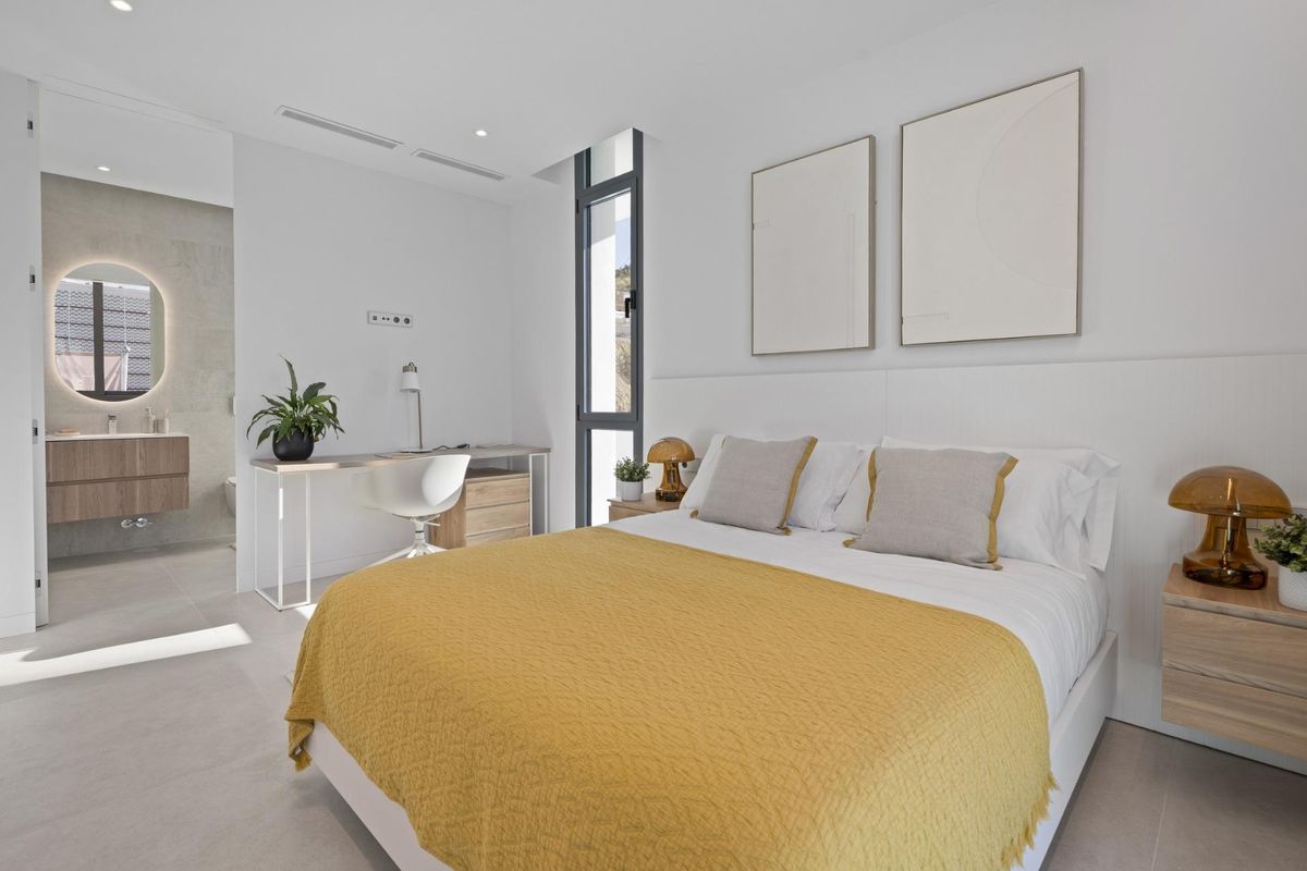 3-Schlafzimmer Villa Benidorm Pool - Bild 13