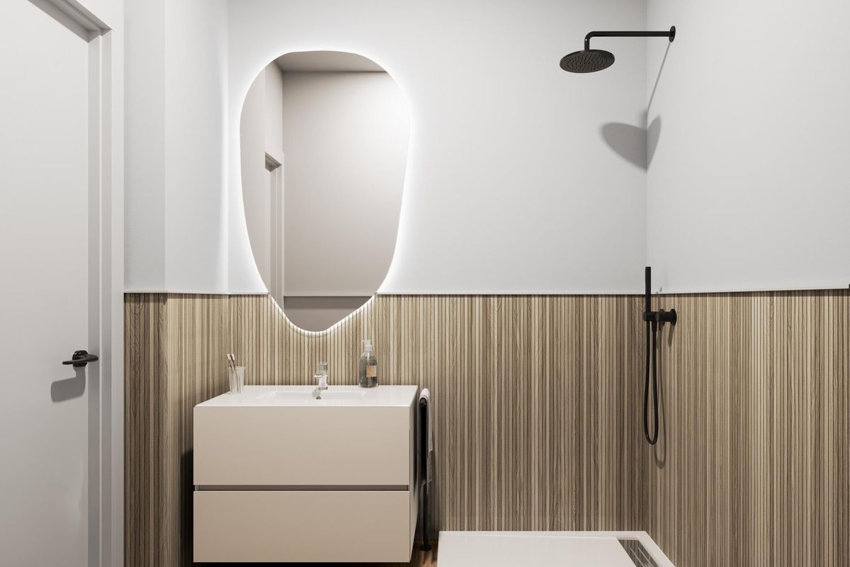 Stijlvolle badkamer met moderne armaturen en een ontspannende sfeer in een bungalow in San Miguel de Salinas.