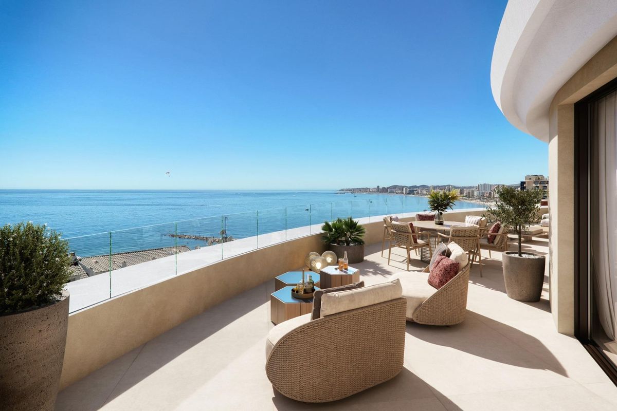 Penthouse met zeezicht in Fuengirola