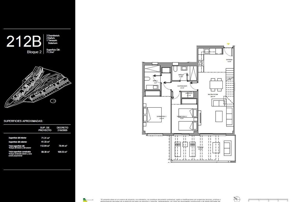 Plattegrond van het 2-slaapkamer penthouse in Mijas, met details over de indeling van de woonkamer en slaapkamers.