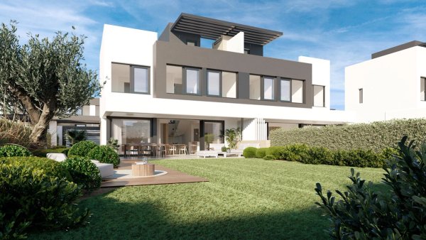 NIEUWBOUW HALFVRIJSTAANDE VILLA'S NABIJ ESTEPONA