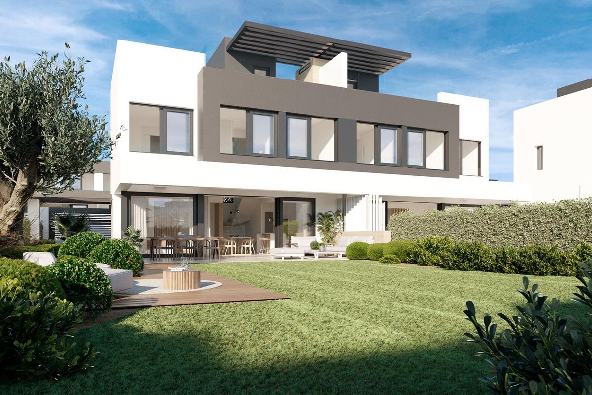 Gated community zwembad Estepona