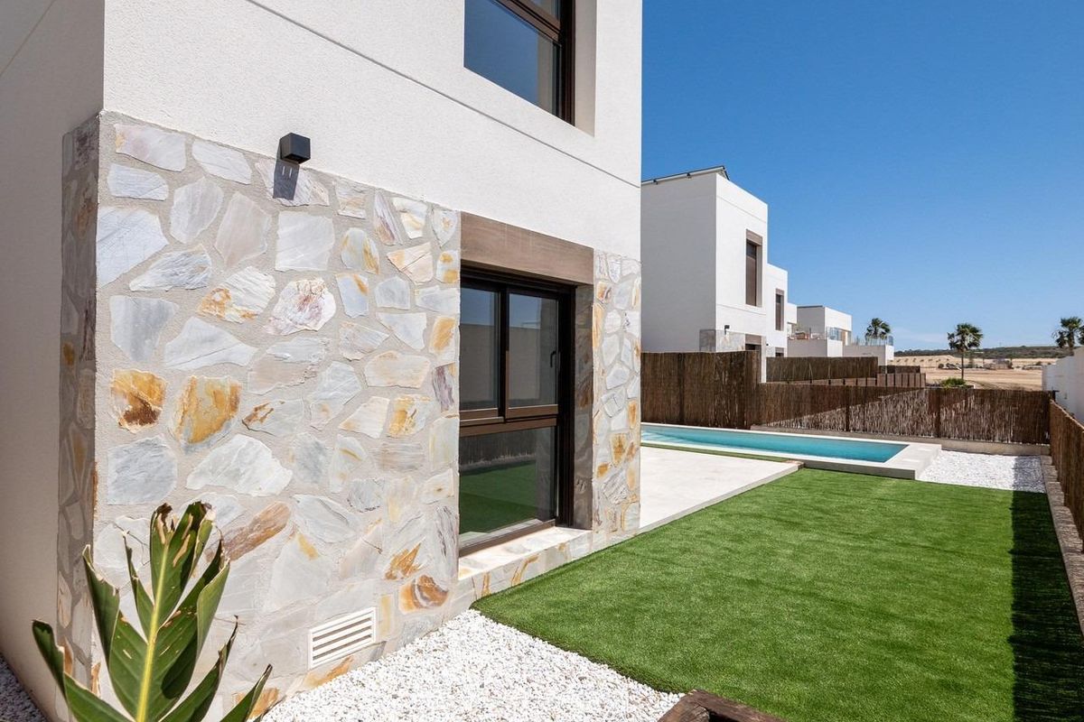 Badezimmer der Villa in Algorfa
