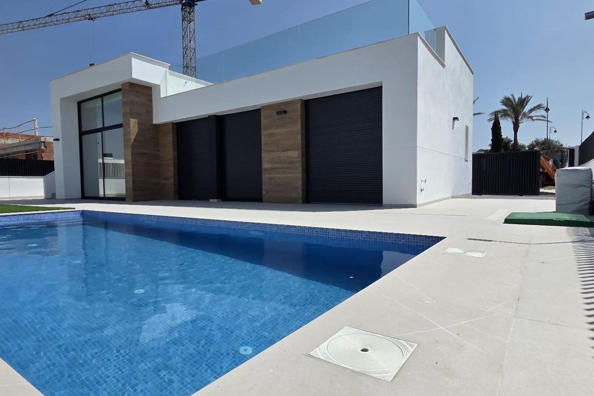 NIEUWBOUW VILLA'S IN CONDADO DE ALHAMA GOLFBAAN