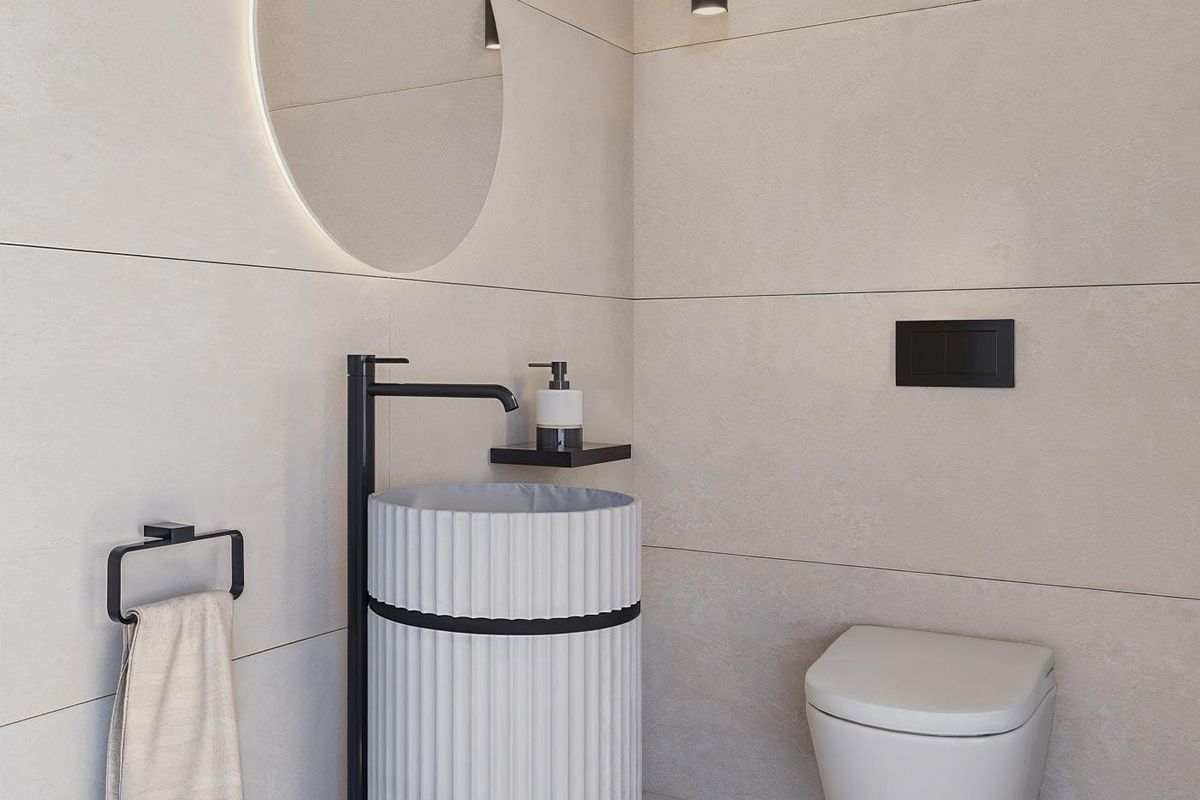 Master bedroom in Casares town house