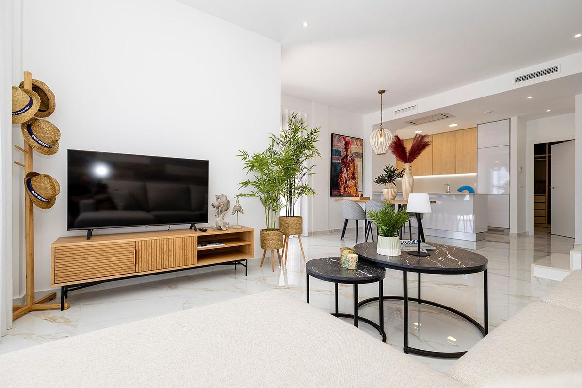 Prachtige nieuwbouw villa's in Polop met uitzicht op zee