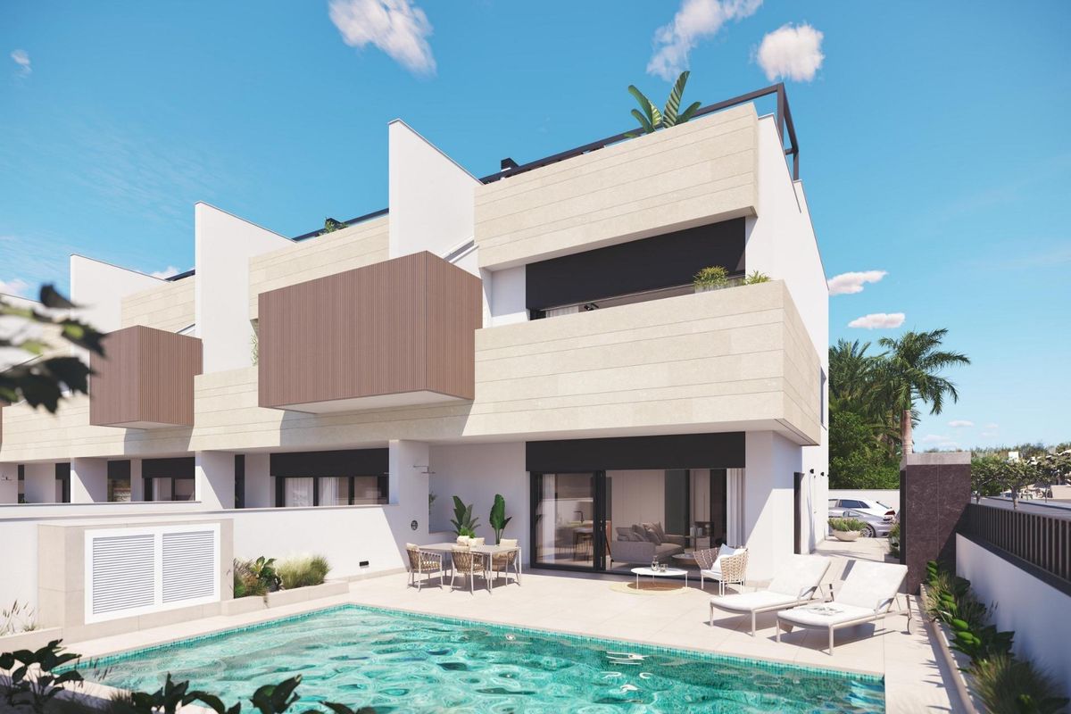 Ground floor apartment with pool in Pilar de la Horadada