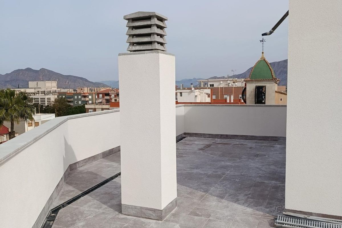 Hauptschlafzimmer mit Doppelbett in Bigastro