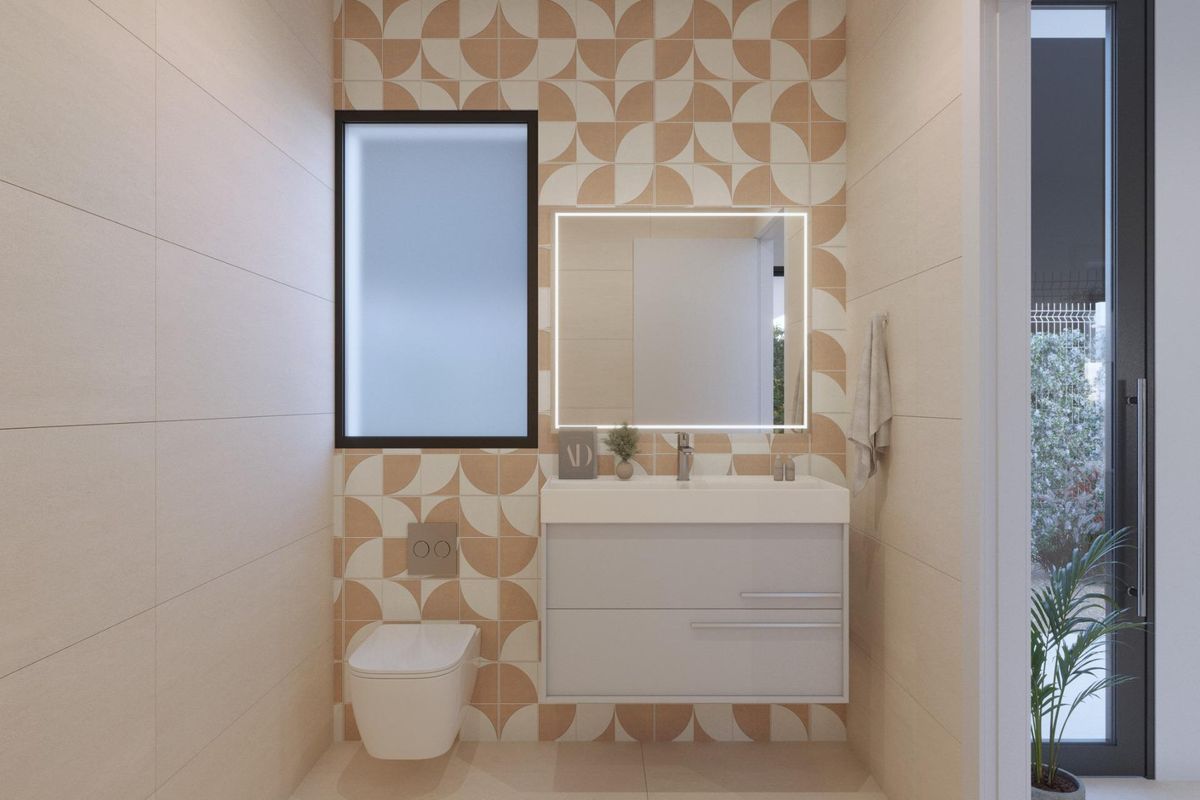 Moderne badkamer met stijlvolle tegelontwerpen in een 3-slaapkamer villa, Fuente Álamo, Costa Calida.