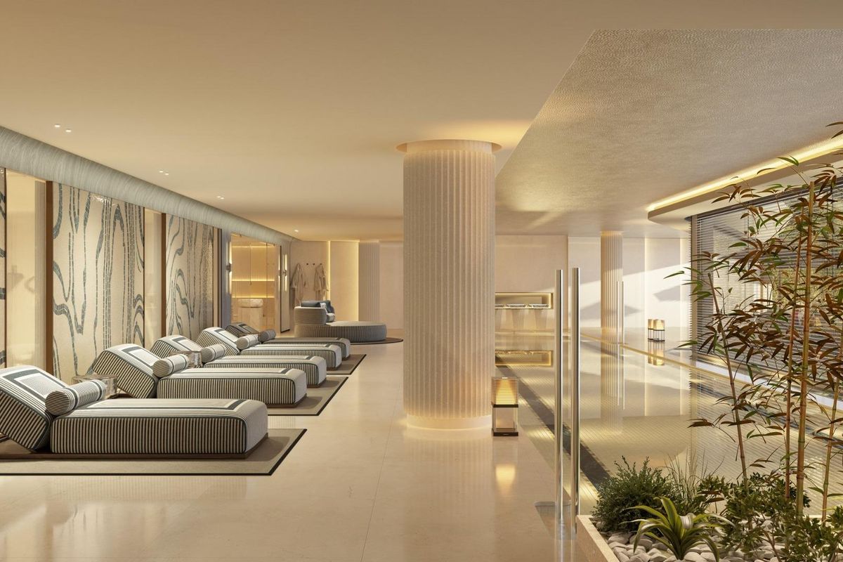 Estepona property pool area