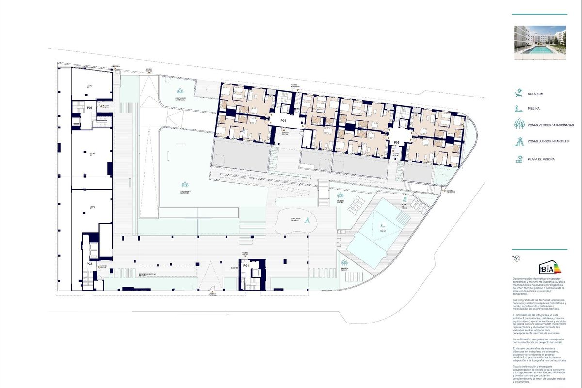 Terreinindeling van een wooncomplex in Alicante, met verschillende appartementen en een gemeenschappelijk zwembad.