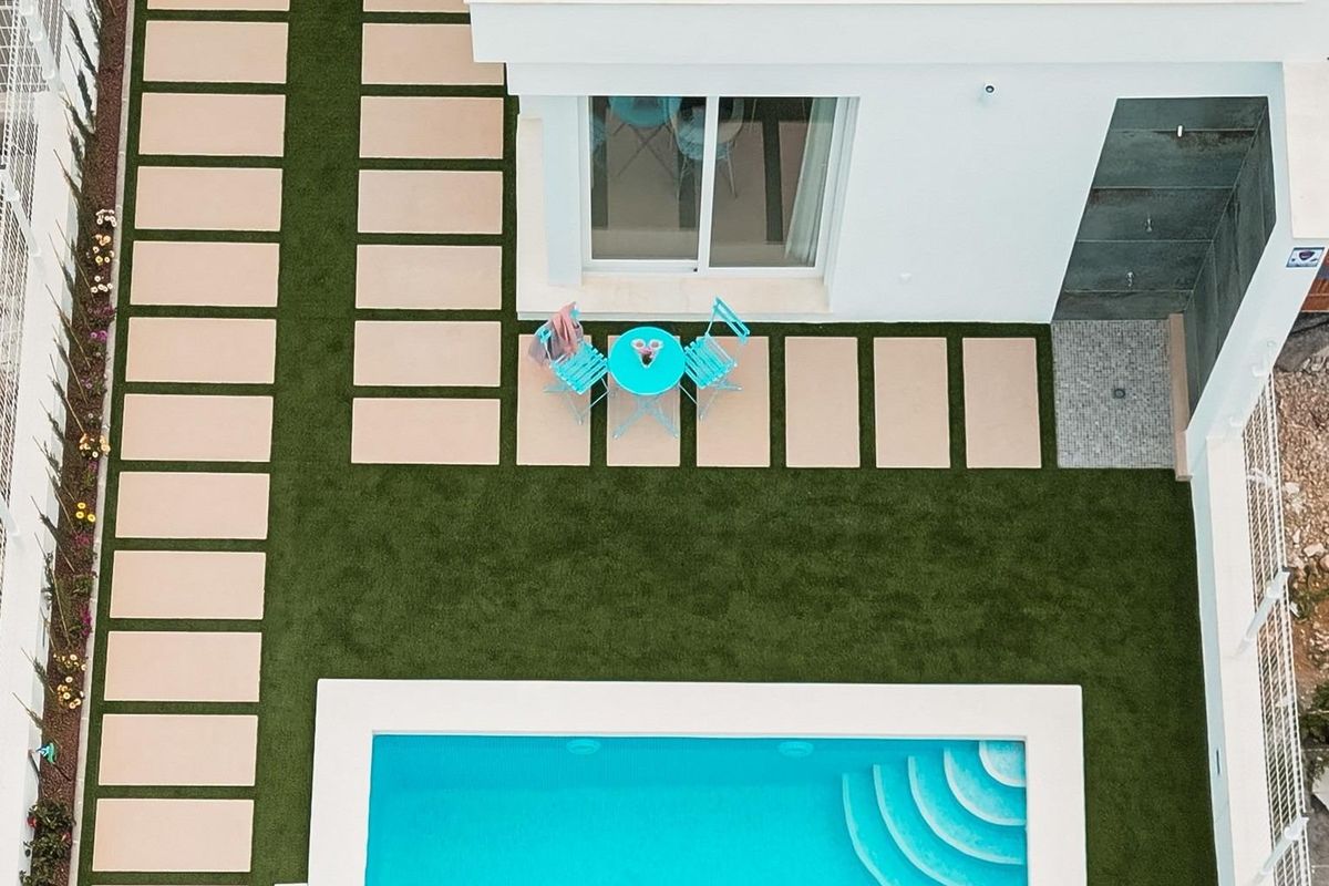 Új építésű villák a La Serena Golf közelében és a strandnál, Los Alcázares.