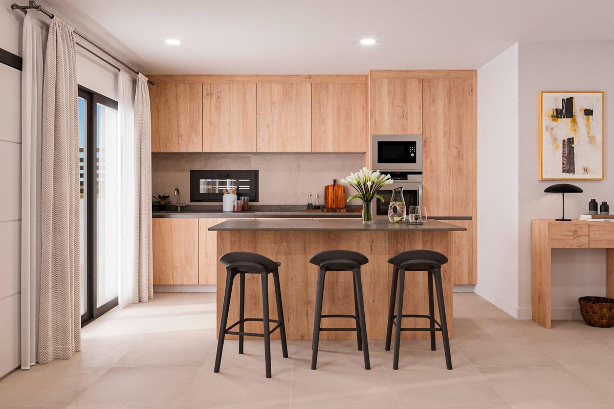 Moderne keuken in de 3-slaapkamer villa, met houten kasten en een open indeling in Fuente Álamo, Costa Calida.