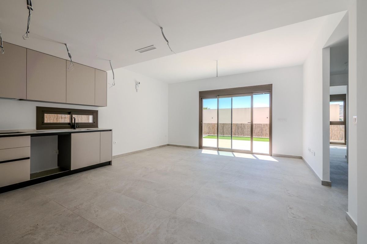 Terrassenbereich der Villa in Algorfa