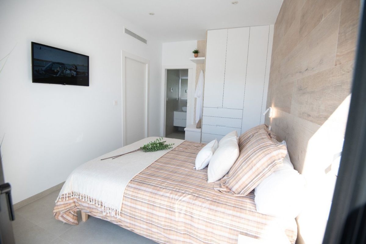 3-Schlafzimmer Stadthaus San Javier Pool - Bild 17