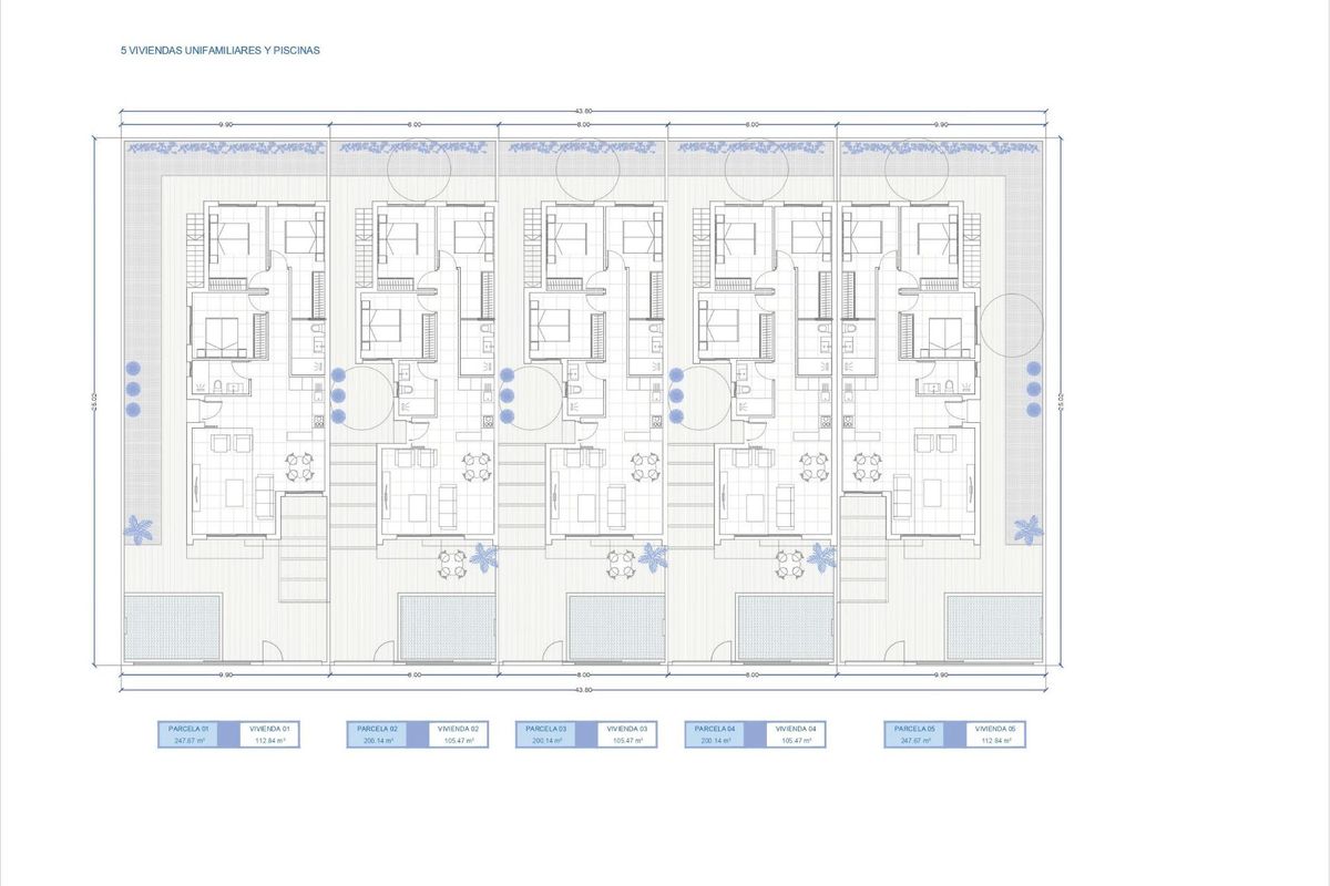 Gedetailleerde plattegrond van de villa-indeling, met de configuratie van 3 slaapkamers.