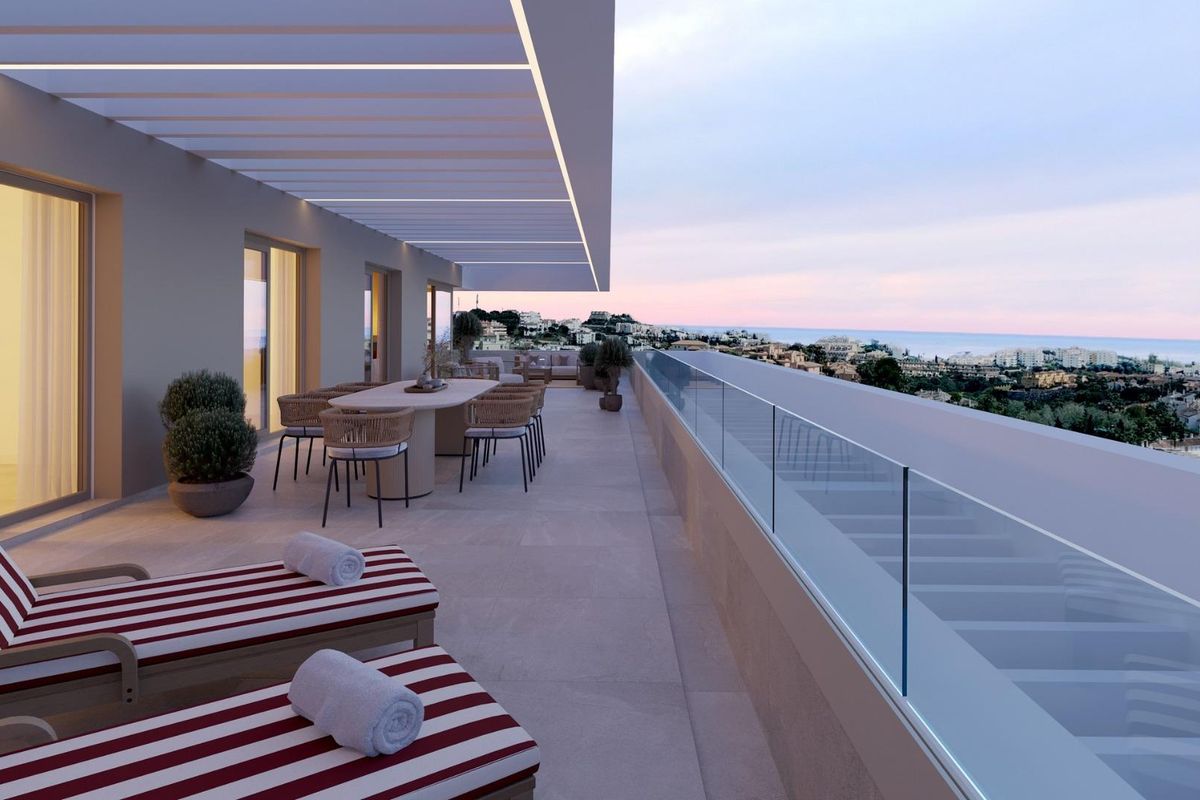 Penthouse in Mijas with sea views