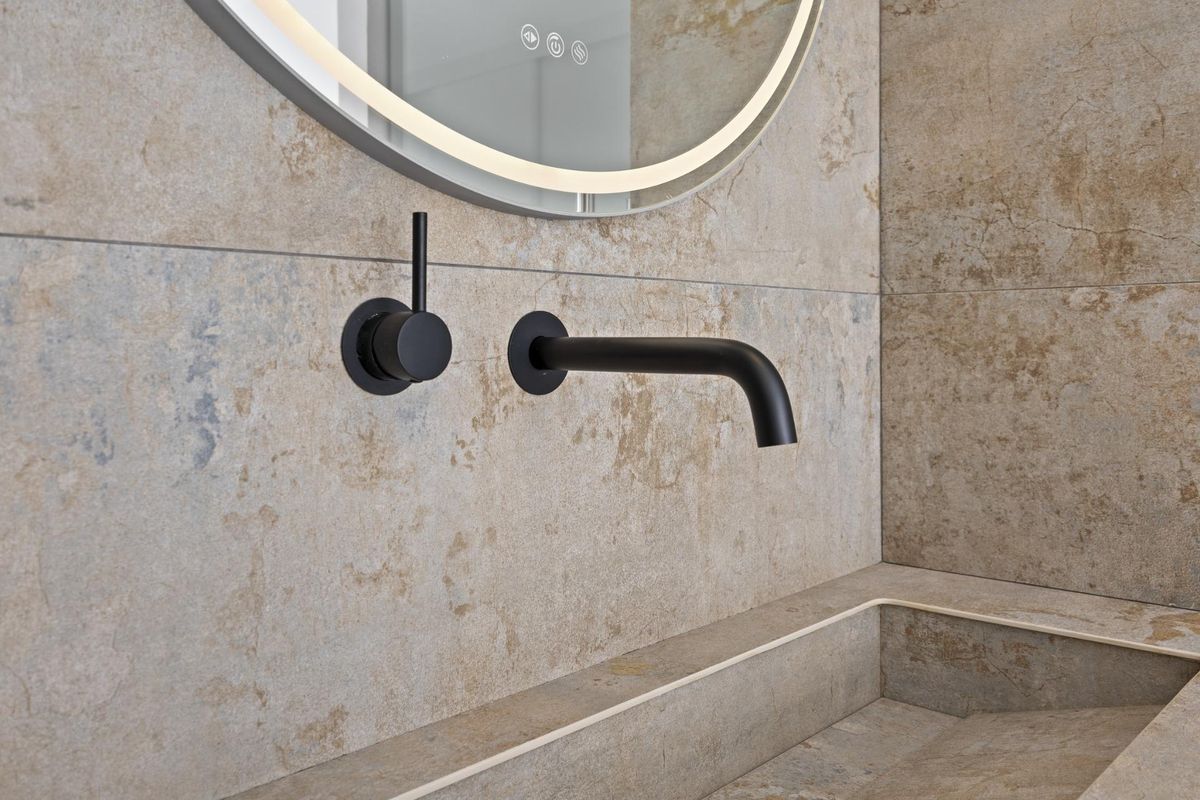 3-Slaapkamer Duplex Estepona Zeezicht - Afbeelding 18