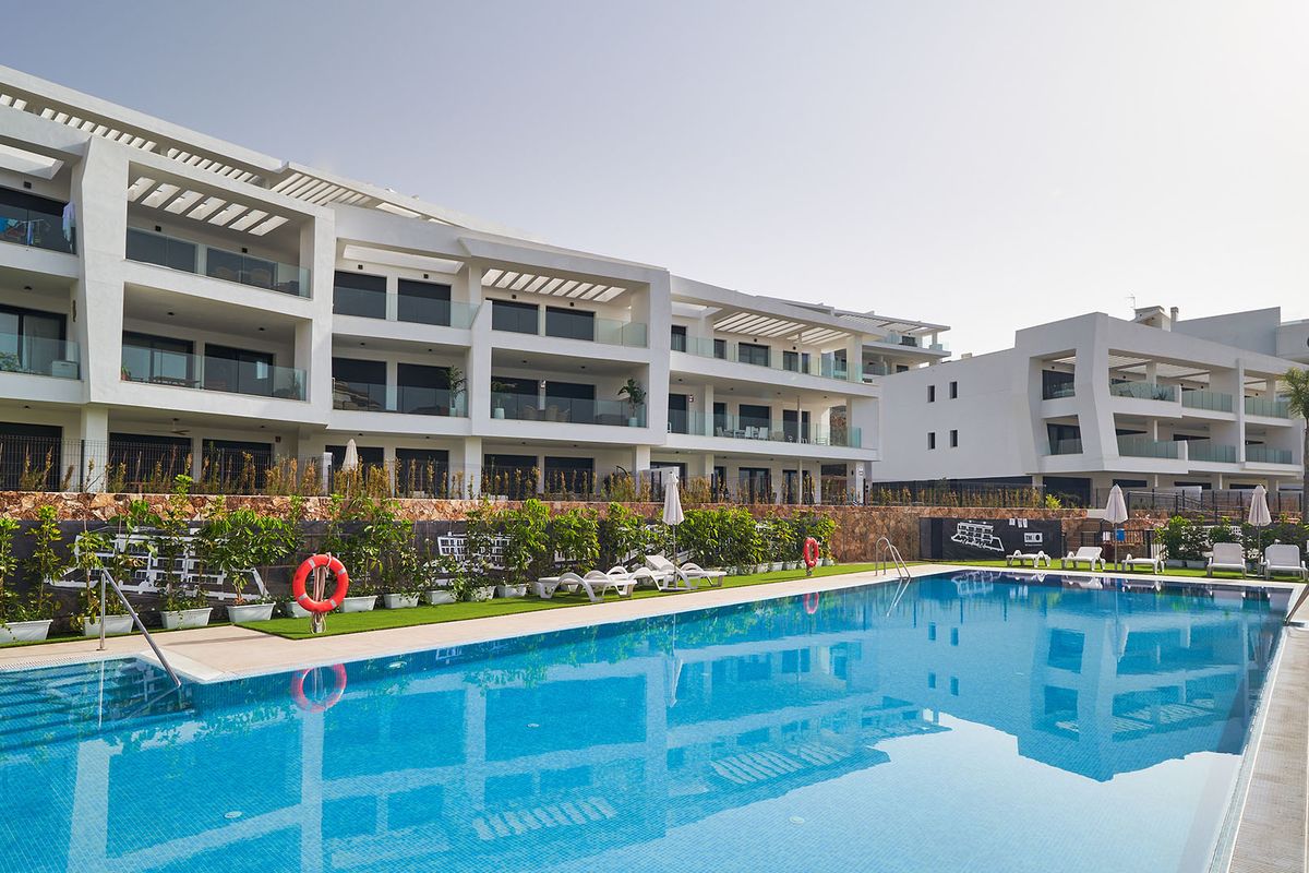 Higuerón Bay Residences by TM — 1
