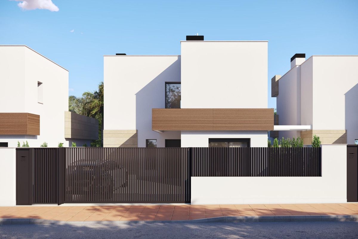 Buitenzicht op de moderne 3-slaapkamer villa in San Javier, met strakke lijnen en stijlvol design.