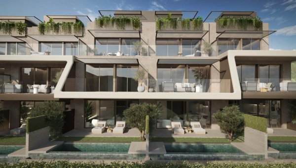 Herenhuis met zwembad in Elviria, Marbella
