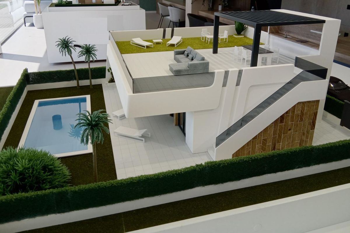 Modelzicht van een moderne 3-slaapkamer villa in Alhama De Murcia met zwembad en ruim terras.