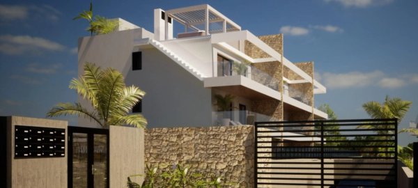 Buitenkant van een modern 2-slaapkamer appartement met balkons in Finestrat, Costa Blanca Noord, Spanje.