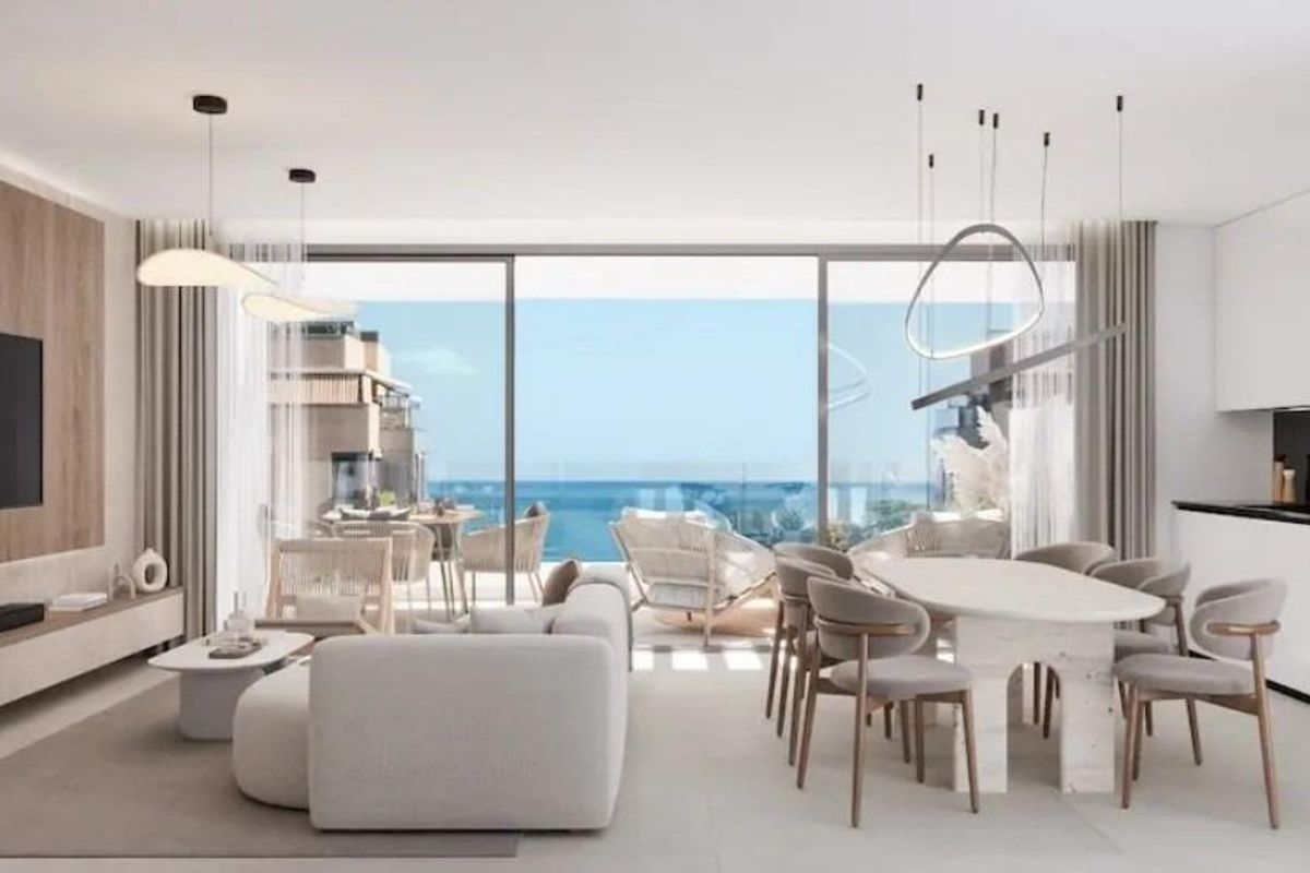 2-Bed Penthouse Málaga Terrace - Image 6