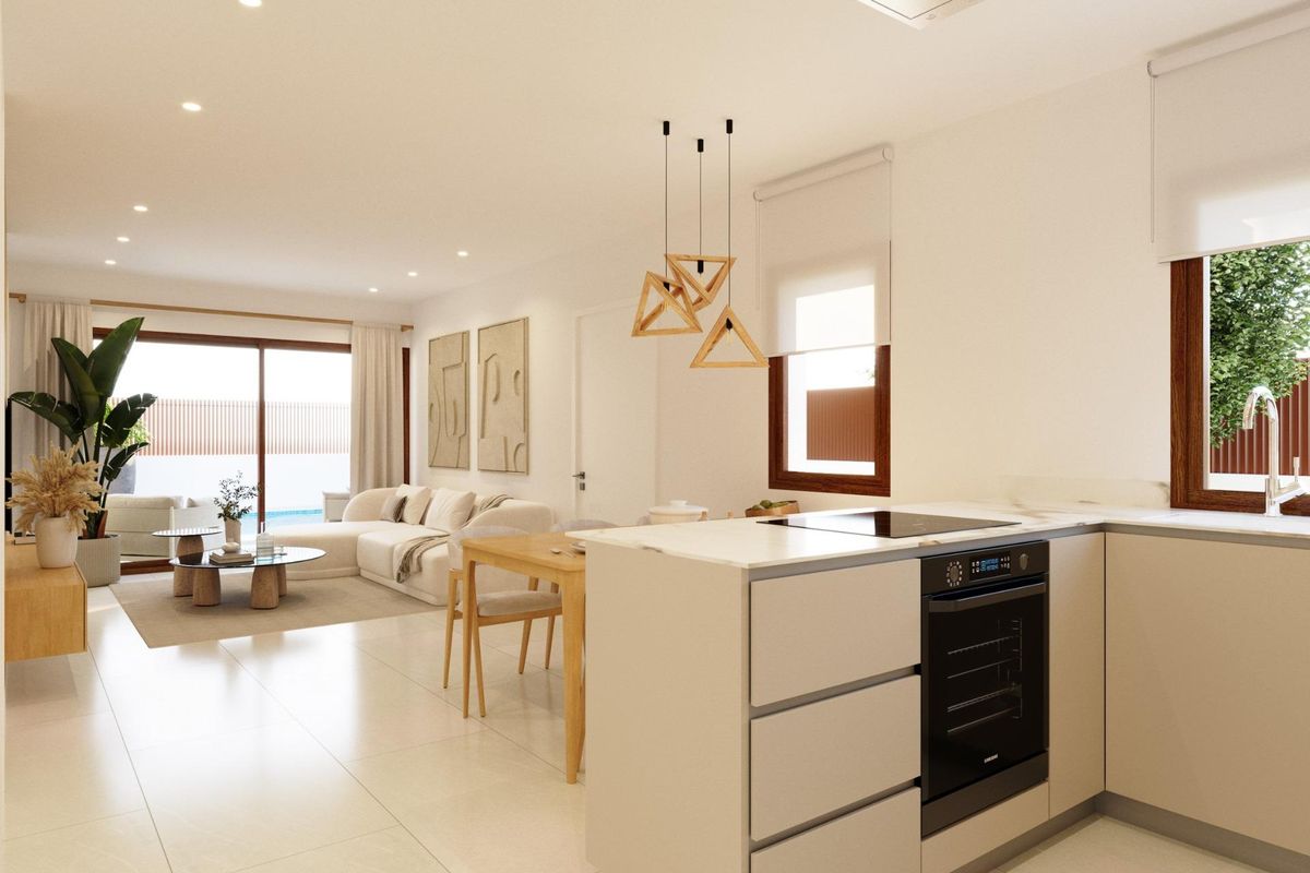 Interieur van een stijlvolle keuken en woonkamer in een 2-slaapkamer townhouse, Orihuela, Costa Blanca.