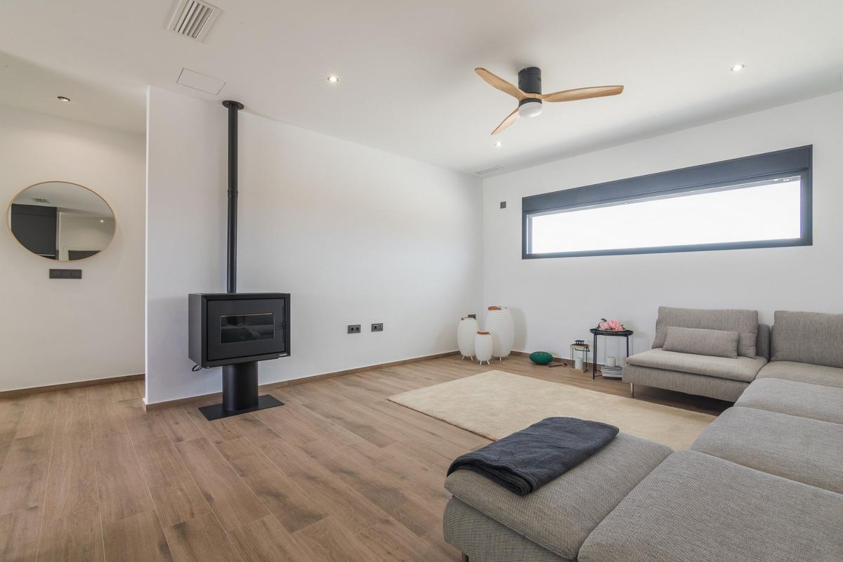 NEW BUILD VILLAS IN PINOSO