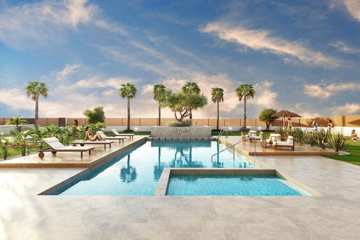 Penthouse exterior with sea views in Torrevieja