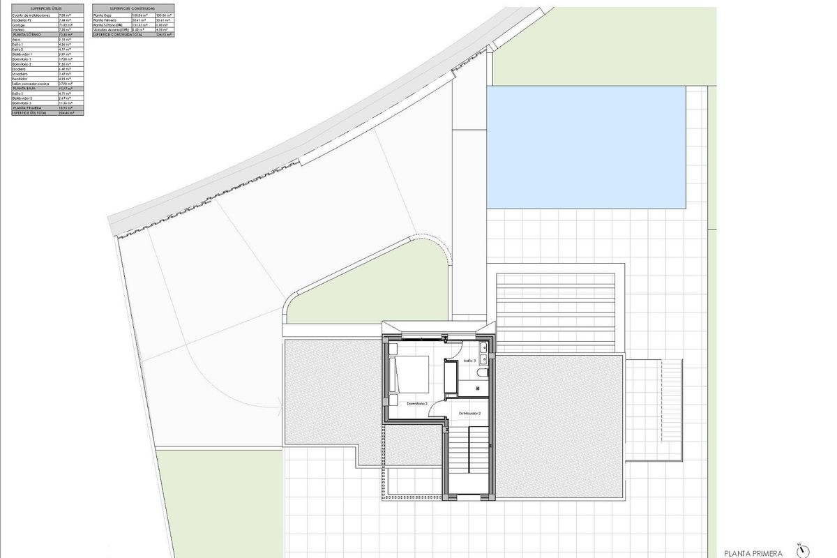 Bovenste verdieping plattegrond met slaapkamers en privéruimtes in het villaontwerp in Orihuela.