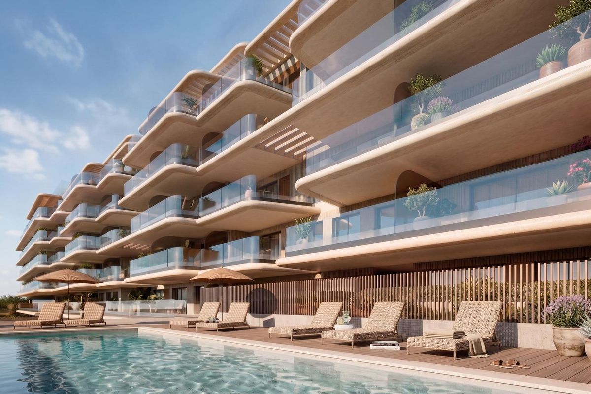 Fitness center in Torremolinos apartment complex